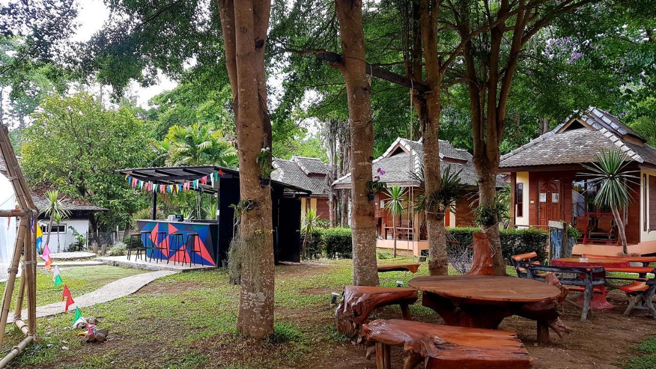 Brick House Hostel Pai Exterior foto