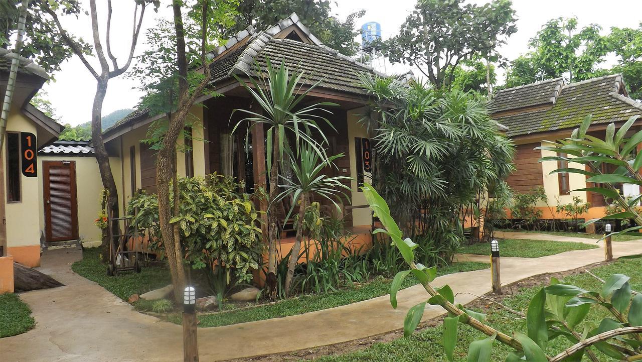 Brick House Hostel Pai Exterior foto